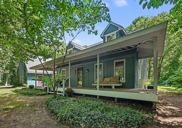 Photo 2 of Single family home for sale at 4042 Allegan Dam Rd, Allegan, MI 49010 | MLS# 70554850 | Listing updated on 2026-09-08