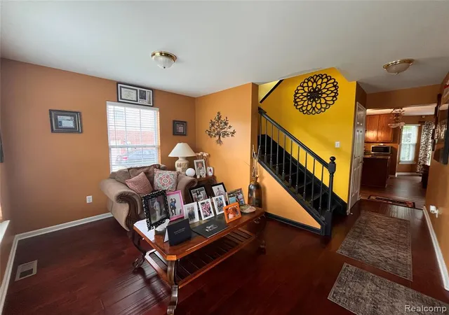 Photo 2 of Single family home for sale at 26850 Parkside Dr, Taylor, MI 48180 | MLS# 61035302 | Listing updated on 2026-10-10