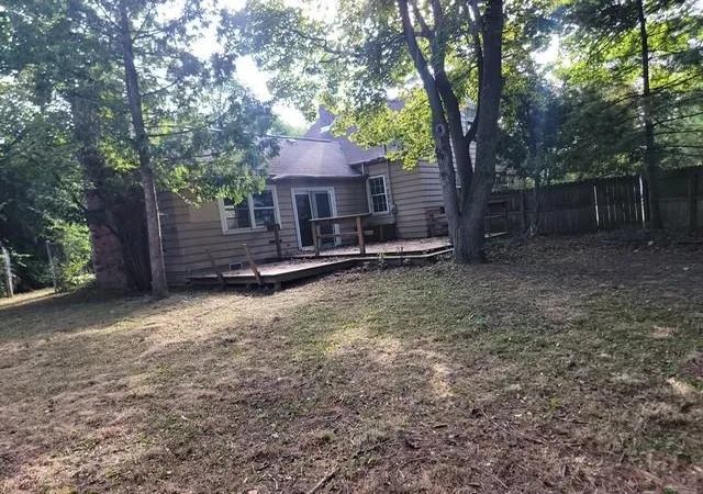 Photo 4 of Single family home for sale at 16 Southlawn Ct St, Saginaw, MI 48602 | MLS# 50220937 | Listing updated on 2026-09-12
