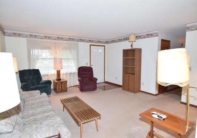 Photo 3 of Single family home for sale at 4888 11 Mile Rd, Auburn, MI 48611 | MLS# 50221517 | Listing updated on 2026-09-14