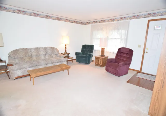 Photo 4 of Single family home for sale at 4888 11 Mile Rd, Auburn, MI 48611 | MLS# 50221517 | Listing updated on 2026-09-14