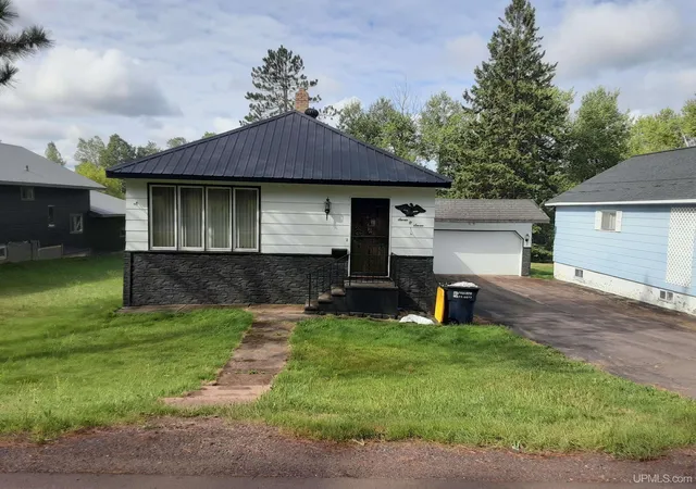 Single family home for sale at 707 Van Buskirk Rd, Ironwood, MI 49938 | MLS# 50222454