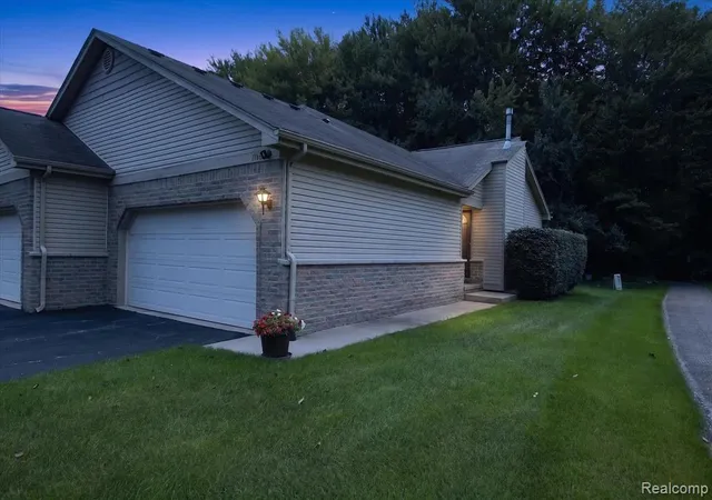 Photo 1 of Sale Pending at 17448 Ava Ct, New Boston, MI 48164 | MLS# 61025796 | Listing updated on 2026-09-10