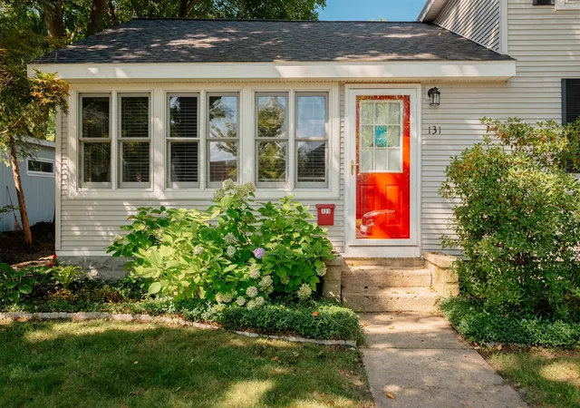 Photo 3 of Single family home for sale at 131 N Spruce #Lot: 9, Traverse City, MI 49684 | MLS# 80073202 | Listing updated on 2026-09-16