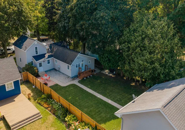Photo 4 of Single family home for sale at 131 N Spruce #Lot: 9, Traverse City, MI 49684 | MLS# 80073202 | Listing updated on 2026-09-18