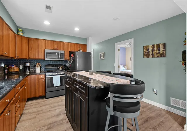 Photo 4 of Single family home for sale at 11603 Spring Point Dr, Plainwell, MI 49080 | MLS# 70555093 | Listing updated on 2026-09-01