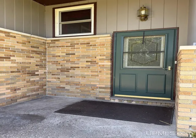 Photo 2 of Single family home for sale at 13778 Us 41 Hwy, Baraga, MI 49908 | MLS# 50223210 | Listing updated on 2026-10-19