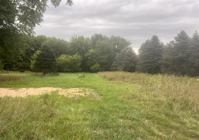 Photo 2 of Sale Pending at 13532 S Mcclelland Ave, Grant, MI 49327 | MLS# 70554709 | Listing updated on 2026-10-05