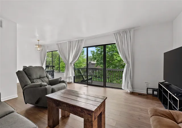 Photo 4 of Sale Pending at 150 Carberry Hl Ct #D, Kalamazoo, MI 49006 | MLS# 70554963 | Listing updated on 2026-09-09
