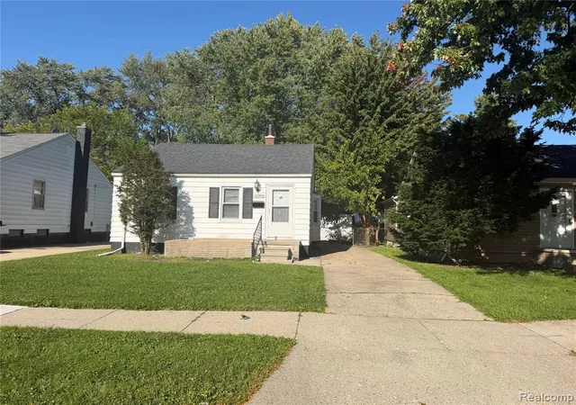 Photo 1 of Single family home for sale at 18949 Washtenaw St, Harper Woods, MI 48225 | MLS# 61036900 | Listing updated on 2026-10-08