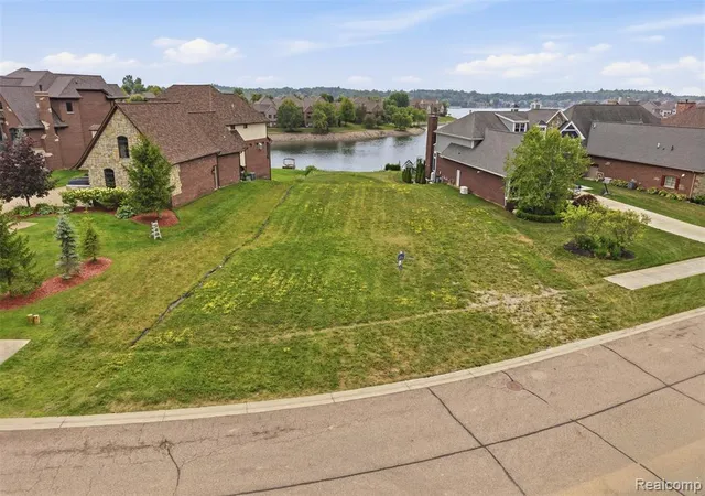 Photo 1 of Sale Pending at 10407 Stoney Point Dr, South Lyon, MI 48178 | MLS# 61022114 | Listing updated on 2026-09-28