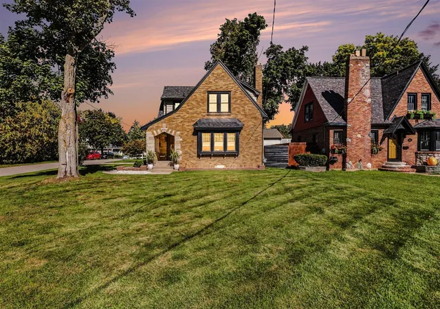 Photo 1 of Sale Pending at 601 3 Mile Rd, Grand Rapids, MI 49505 | MLS# 70563011 | Listing updated on 2026-10-26