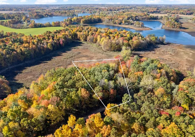 Land for sale at 11377 Angel Woods Dr, Rockford, MI 49341 | MLS# 70554572