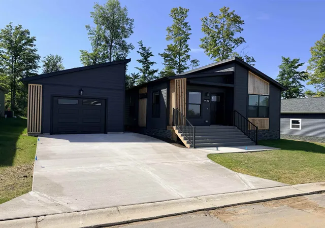 Photo 1 of Sale Pending at 1420 New Horizons Trl, Traverse City, MI 49686 | MLS# 80073753 | Listing updated on 2026-09-25