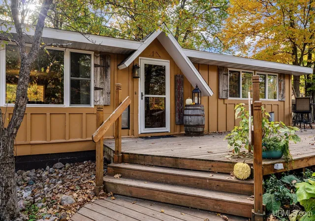 Photo 3 of Single family home for sale at 84 N Serenity Dr, Gwinn, MI 49841 | MLS# 50224106 | Listing updated on 2026-10-07