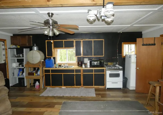 Photo 3 of Single family home for sale at 21824 Burma Rd, Ewen, MI 49925 | MLS# 50220814 | Listing updated on 2026-09-04