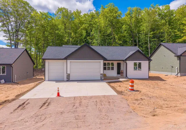 Photo 1 of Single family home for sale at 148 Woodland Dr, Negaunee, MI 49866 | MLS# 50203473 | Listing updated on 2026-10-16