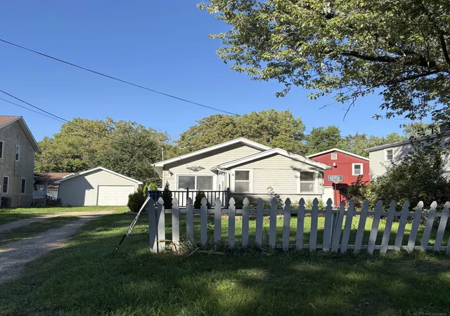 Photo 1 of Single family home for sale at 3185 Delaney St, Flint, MI 48506 | MLS# 50223056 | Listing updated on 2026-10-21