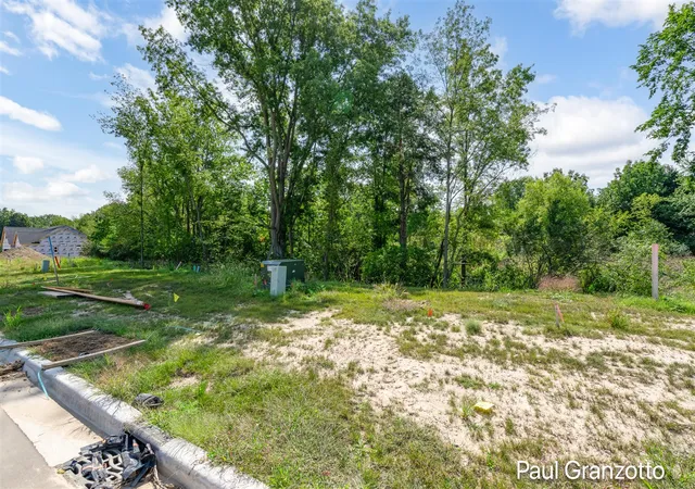 Photo 1 of Land for sale at 3044 Arbor Crk Ave, Grand Rapids, MI 49512 | MLS# 70532178 | Listing updated on 2026-09-16