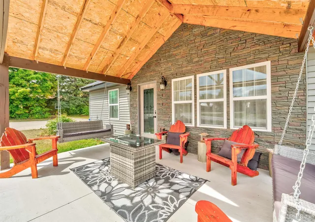 Photo 4 of Single family home for sale at 106 W D Ave, Newberry, MI 49868 | MLS# 50221062 | Listing updated on 2026-09-08
