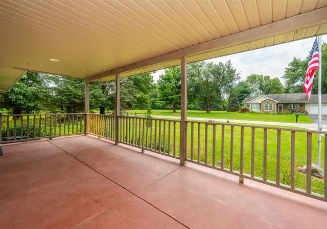 Photo 3 of Single family home for sale at 5685 Topanga Dr, Coloma, MI 49038 | MLS# 70555318 | Listing updated on 2026-09-18