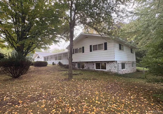 Single family home for sale at 516 Co Rd 480, Marquette, MI 49855 | MLS# 50223531 | Listing updated on 2026-10-21