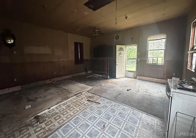 Photo 3 of Single family home for sale at 524 M94 E Hwy #1, Skandia, MI 49885 | MLS# 50223266 | Listing updated on 2026-09-29