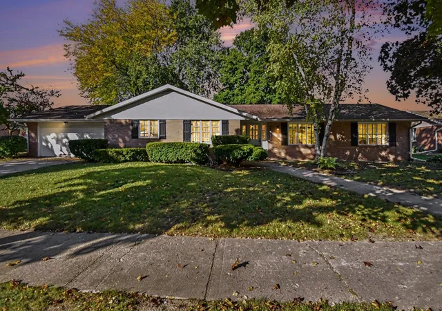 Photo 1 of Sale Pending at 5262 Brookway Dr, Bay City, MI 48706 | MLS# 50224565 | Listing updated on 2026-10-13