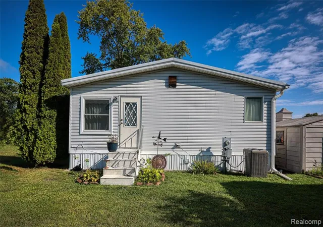 Photo 3 of Manufactured home for sale at 5203 Main #177 St, Lexington, MI 48450 9278 | MLS# 61023611 | Listing updated on 2026-09-01