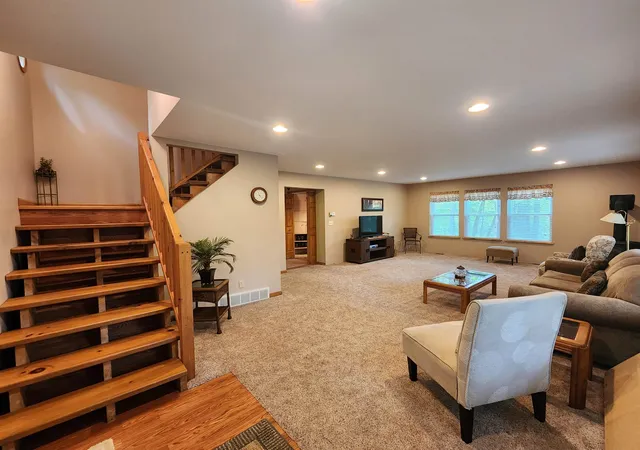 Photo 4 of Single family home for sale at 4262 S Canal Dr, Harrison, MI 48625 | MLS# 50220631 | Listing updated on 2026-09-08