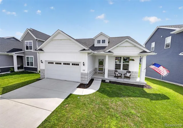 Photo 1 of Single family home for sale at 2169 Dabate Dr, Howell, MI 48843 5803 | MLS# 61020428 | Listing updated on 2026-10-25