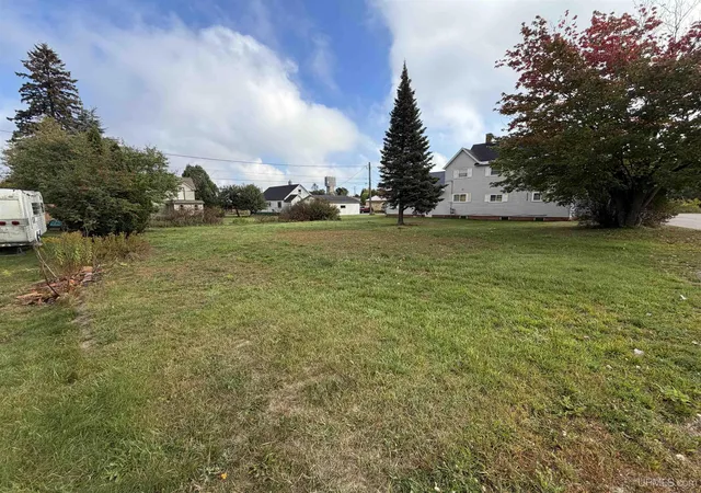 Photo 3 of Land for sale at 308 Greenwood St, Ishpeming, MI 49849 | MLS# 50222886 | Listing updated on 2026-10-16