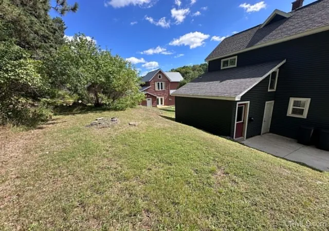 Photo 3 of House for sale at 493 Jasper St, Ishpeming, MI 49849 | MLS# 50220650 | Listing updated on 2026-10-07