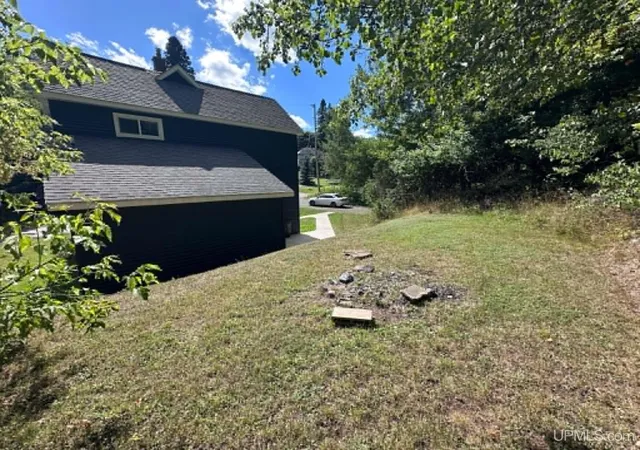 Photo 4 of House for sale at 493 Jasper St, Ishpeming, MI 49849 | MLS# 50220650 | Listing updated on 2026-10-07