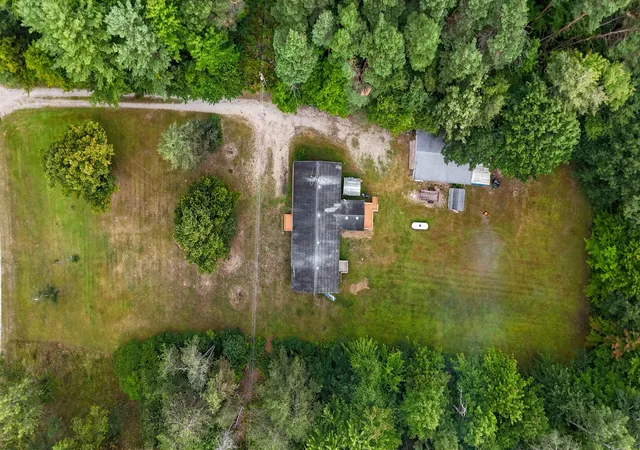 Photo 4 of Single family home for sale at 3759 S Loomis Rd, Mount Pleasant, MI 48858 | MLS# 80072993 | Listing updated on 2026-09-18