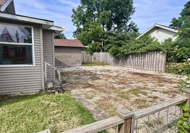 Photo 3 of Single family home for sale at 601 N Prospect St, Sturgis, MI 49091 | MLS# 70555222 | Listing updated on 2026-09-22