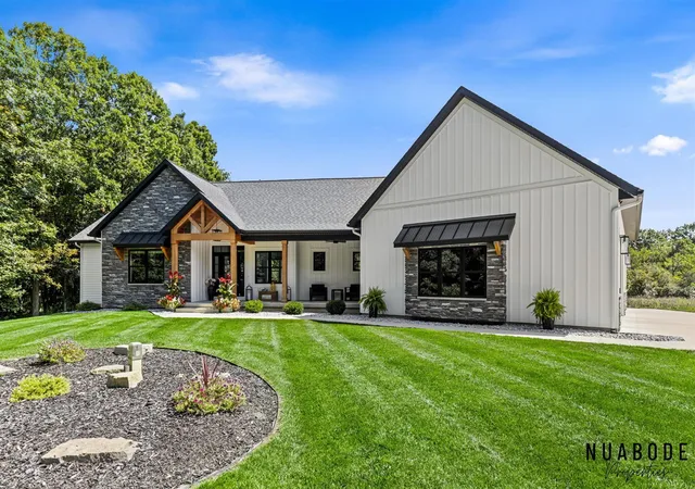 Photo 3 of Single family home for sale at 10150 26th Ave, Grand Rapids, MI 49534 | MLS# 70554948 | Listing updated on 2026-09-21