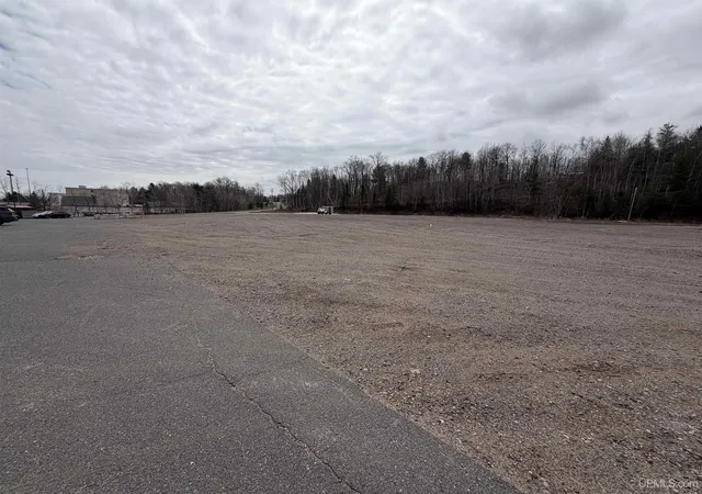 Photo 3 of Land for sale at 2001 Wilson/us 41 Hwy, Marquette, MI 49855 | MLS# 50203040 | Listing updated on 2026-09-28