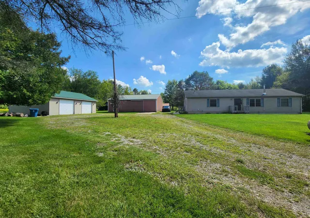 Single family home for sale at 175 W M 61 Hwy, Gladwin, MI 48624 | MLS# 50220547 | Listing updated on 2026-09-03