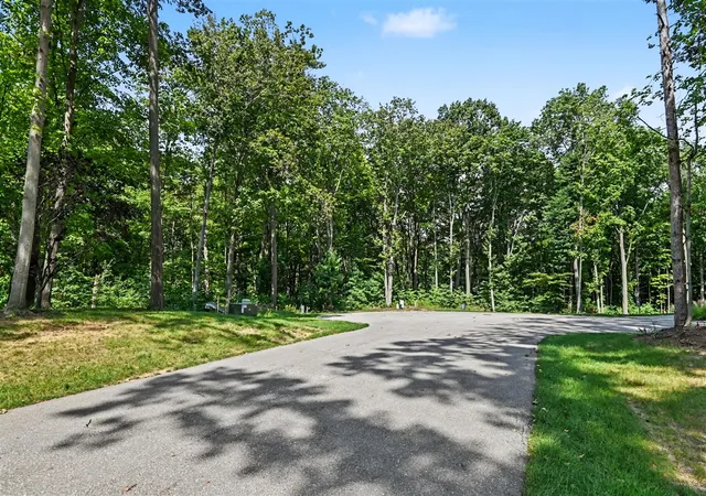 Photo 3 of Land for sale at 14672 Crst View Ct, South Haven, MI 49090 | MLS# 70556742 | Listing updated on 2026-09-04