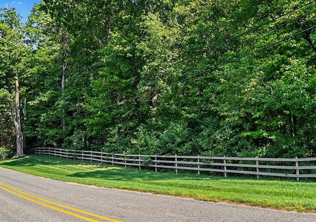 Photo 4 of Land for sale at 14672 Crst View Ct, South Haven, MI 49090 | MLS# 70556742 | Listing updated on 2026-09-04