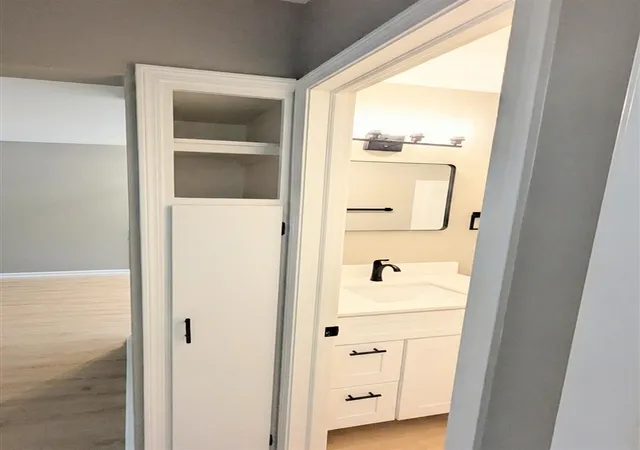 Listing Photo 4 - Condo for sale in building located at 2165 Clyde Park Ave, Wyoming, MI 49509