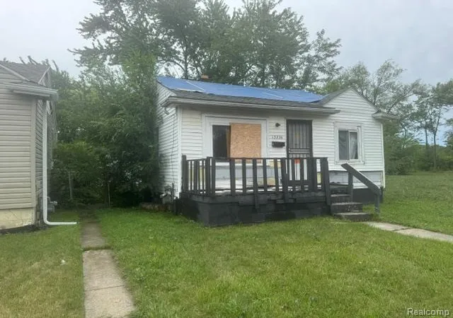 Photo 3 of Single family home for sale at 13236 Tacoma St, Detroit, MI 48205 | MLS# 61029763 | Listing updated on 2026-09-14
