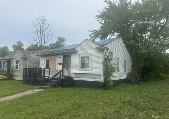 Photo 3 of Single family home for sale at 13236 Tacoma St, Detroit, MI 48205 | MLS# 61029763 | Listing updated on 2026-09-14