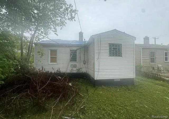 Photo 4 of Single family home for sale at 13236 Tacoma St, Detroit, MI 48205 | MLS# 61029763 | Listing updated on 2026-09-14