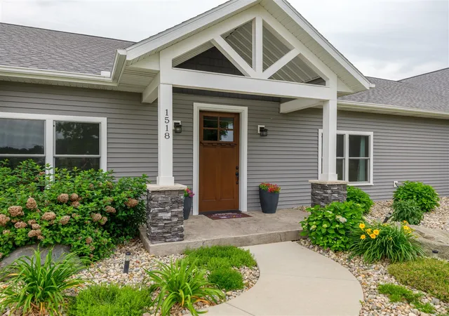 Photo 3 of Single family home for sale at 1518 M Dr, East Leroy, MI 49051 | MLS# 70556694 | Listing updated on 2026-09-04