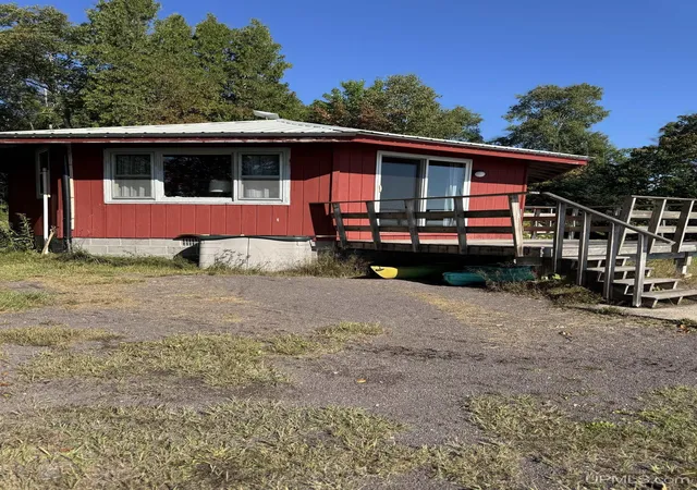 Photo 3 of Sale Pending at 9049 Shoemaker Trl, Lake Linden, MI 49945 | MLS# 50220747 | Listing updated on 2026-09-11