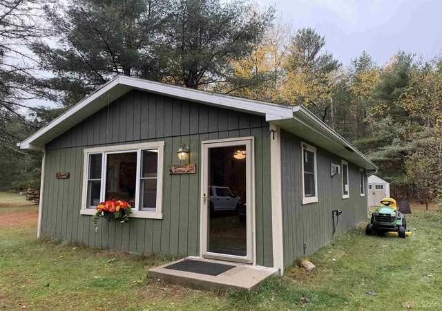 Photo 1 of Single family home for sale at W4798 Bernice Dr, Pembine, WI 54156 | MLS# 50224783 | Listing updated on 2026-10-14
