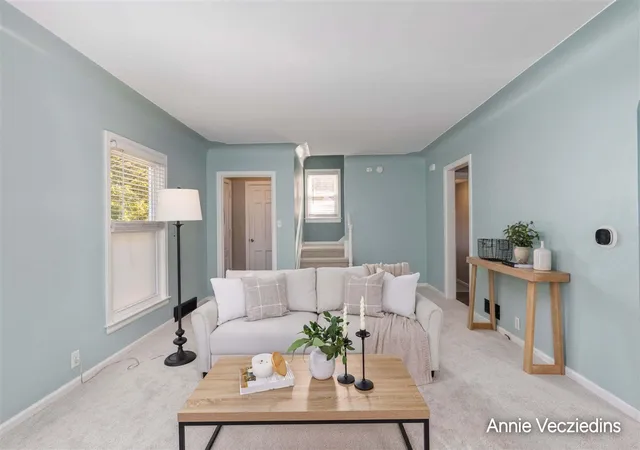 Photo 3 of Sale Pending at 846 Lake Michigan Dr, Grand Rapids, MI 49504 | MLS# 70556302 | Listing updated on 2026-09-12