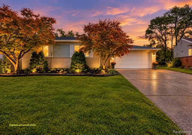 Photo 1 of Single family home for sale at 34600 Michelle Dr, Romulus, MI 48174 3434 | MLS# 61012993 | Listing updated on 2026-09-17